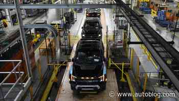 Ford Q1 earnings top expectations, sees full-year profit 'tracking to high-end'