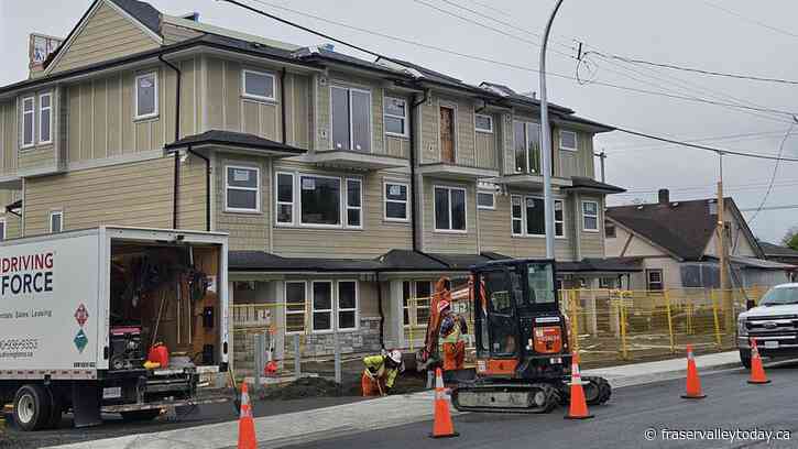 Break and enter suspects caught in the act on Riverside Drive: Chilliwack RCMP