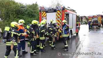 Rauchentwicklung in Seniorenheim in Heldenstein – fünf Personen leicht verletzt in Klinik gebracht