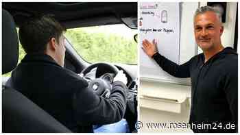 Selbstversuch mit Überraschung: OVB-Reporter Manuel Hinmüller tritt wieder zur Führerscheinprüfung an 