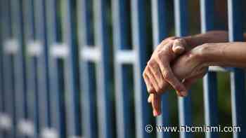 DEA agent sentence to 4 years in prison for leaking information in Miami bribery scheme