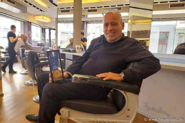 Politici en prins Filip zaten al in zijn kappersstoel, maar zelf is Michel (74) het meeste fier op zijn knipbeurten van de Rode Duivels: “Het bracht mij op geweldige plaatsen”