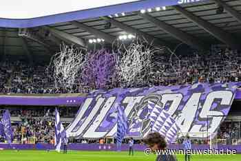 Anderlechtfan sterft in tribune tijdens wedstrijd: “Heel het stadion juichte om een doelpunt terwijl die man vocht voor zijn leven”