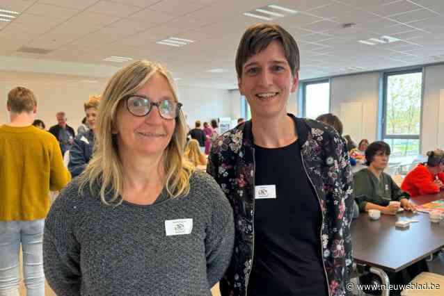 “Wij leggen ouders uit waarom hun kind op tijd moet komen en tonen leerkrachten hoe ze meer volk op een oudercontact krijgen”: Maria en Nele verhelpen mismatch tussen scholen en gezinnen