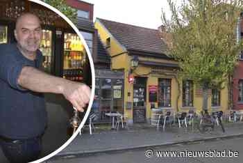 Eetkroeg Manu bestaat 40 jaar en viert dat met optredens van ‘lokale helden’: “Haal de straffe verhalen maar vanonder het stof”