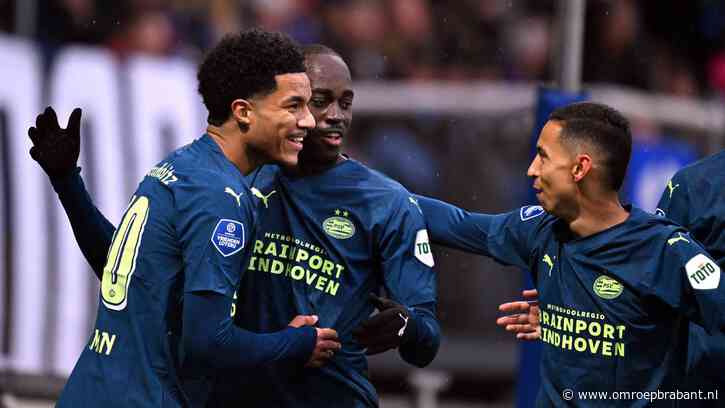 PSV na 11 minuten spelen al op 3-0 voorsprong tegen Heerenveen
