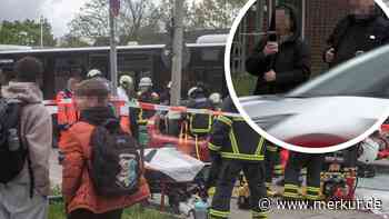 Polizei war ausgelastet: Frau über eine Stunde eingeklemmt – Gaffer filmen alles mit