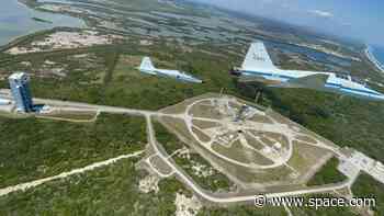 'I'm sure we'll find things out': NASA astronauts fly to launch site for 1st crewed Boeing Starliner mission to ISS on May 6 (photos)