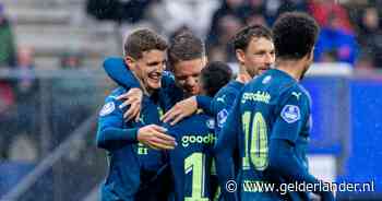 Ontketend PSV boekt in Heerenveen grootste uitzege ooit, maar komt er vanavond ook een titel?