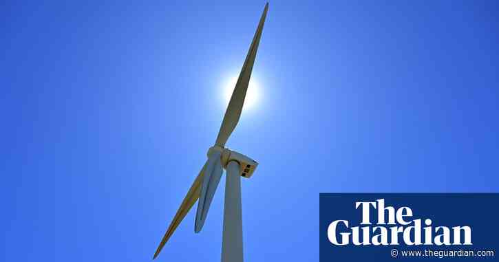 Tanya Plibersek rejects claims renewable projects are being held up by approval delays