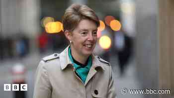 Ex-Post Office boss "opposed stopping prosecutions"