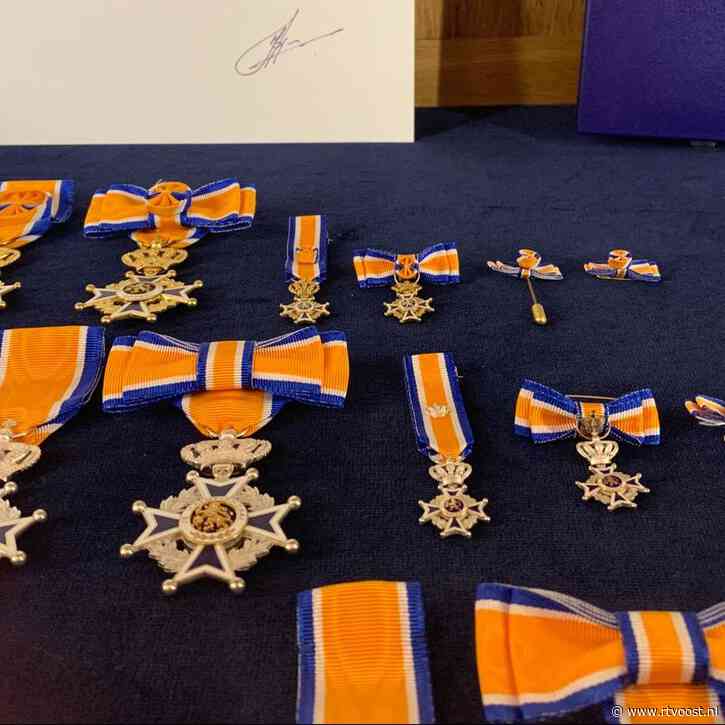 Recordaantal koninklijke onderscheidingen uitgereikt in Overijssel