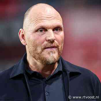 Transferproat betaald voetbal: 'Oosting jaar langer bij FC Twente'