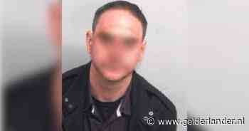 Rolf pakte de boot naar Engeland met bijna 4 miljoen euro aan coke in zijn koffer