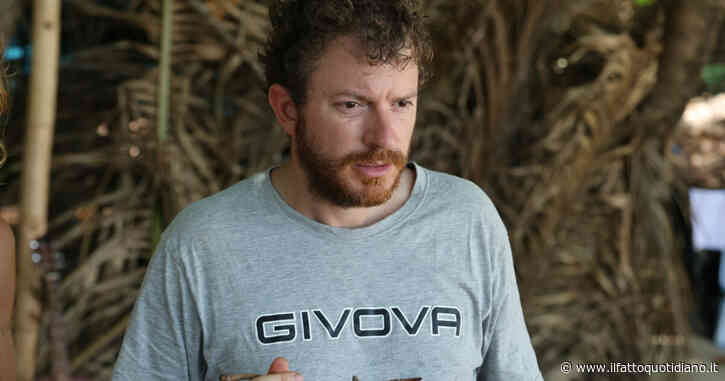 Isola dei Famosi, Daniele Radini Tedeschi ha abbandonato momentaneamente la Playa. Mistero sul motivo