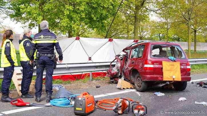 67-jarige vrouw overleden na ongeluk op A59