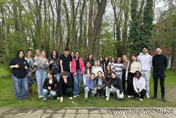 Leerlingen Atheneum ronden projecten ‘Youth 4 Change’ af met verrassing: “Sommigen mogen naar Tanzania”