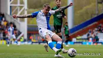 Blackburn held to draw despite Kitching red card