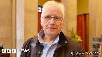 Pete Waterman attempts model railway record