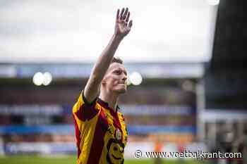 🎥 Weeral een wereldgoal... Schoofs moet wel zijn merkwaardige reactie achteraf uitleggen