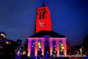 Lichtspektakel laat Mollenaars kennismaken met hun geschiedenis: “Wisten niet dat Napoleon hier zo’n rol had gespeeld”