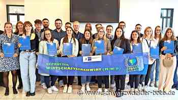 Feier in Nagold: Absolventen bereit für nächsten Schritt