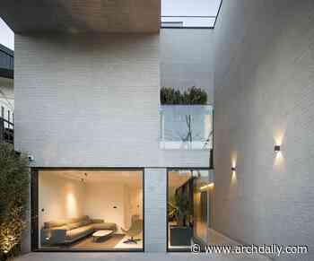 Gol Villa / Boozhgan Studio