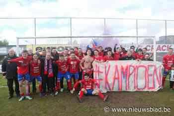KVK Westhoek pakt titel en keert al na één seizoen terug naar tweede afdeling: “Bram Lucker verdient een standbeeld”