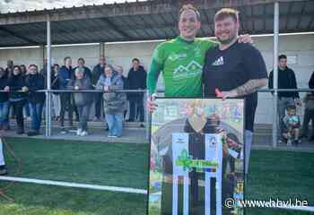 VIDEO. Afscheidnemende doelman Dingenen knalt vrijschop binnen als eerredder voor Alken tegen kampioen Landen