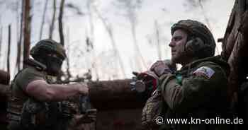 Ukraine an der Front unter Druck: Truppen zu taktischen Rückzügen gezwungen