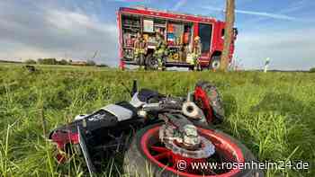 Motorradfahrer stürzt bei Albaching auf der RO42 und wird in Klinik gebracht