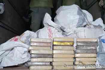 Honderd kilogram cocaïne aangetroffen in appartement in Deurne-Zuid, 16-jarige gearresteerd