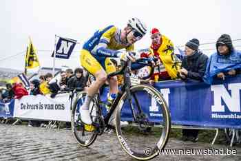 Siebe Deweirdt komt ten val in Lotto Famenne Andenne Classic