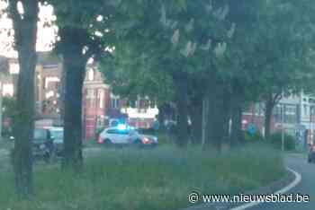 Fietser gewond naar ziekenhuis na aanrijding