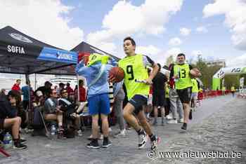 Antwerpse studenten lopen longen uit hun lijf tijdens 10-urenloop: “Iedere loper krijgt een drankbonnetje per ronde”