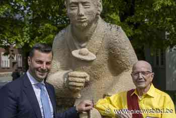 Oudste Fierteldrager Gilbert Flamand (97) overleden