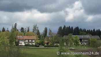 Patt-Situation im Gemeinderat: Warum eine Gebäude-Sanierung in Rimsting auf Widerstand stößt