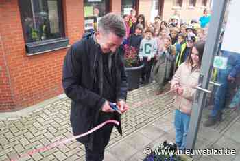 Leerlingen krijgen illustrator Carll Cneut op bezoek