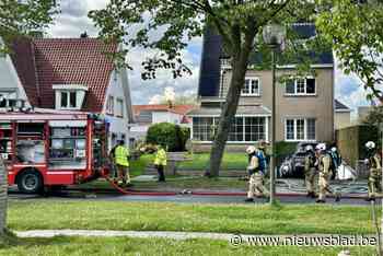 Batterijen speelgoedwagen vatten vuur