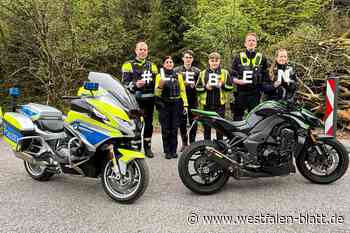 Auftakt Motorradsaison: Sonderkontrolle der Polizei Höxter und Paderborn