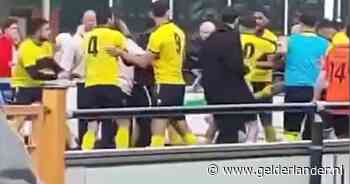 ‘Het was kanker dit, kanker dat’; hoe een potje voetbal volledig uit de klauwen liep