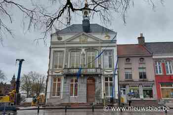 Minister opent oud gemeentehuis