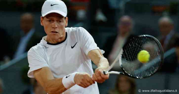Sinner batte il russo Kotov (nonostante il dolore) e si qualifica agli ottavi di Madrid. Qualche preoccupazione per i problemi fisici