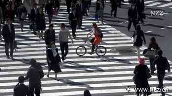 Wie Japan trotz sinkender Bevölkerungszahl den Nachschub an Fachkräften sichern will