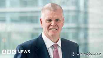 HSBC chief executive unexpectedly steps down