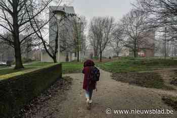 Parket en politie spelen kort op de bal in Peterboswijk: “Boetes voor druggebruikers en plaatsverbod voor wie er niet woont”