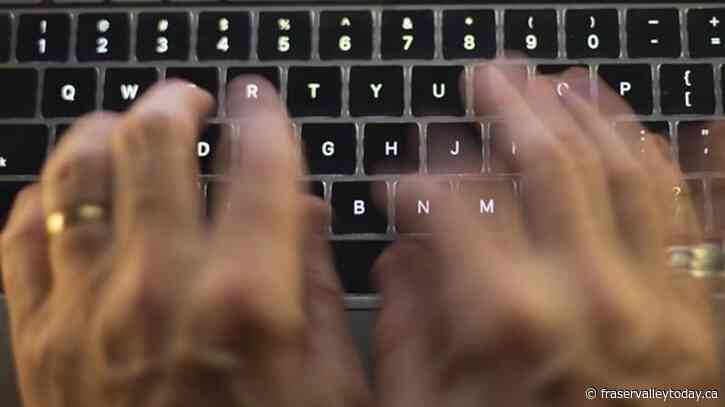 Spy watchdog warns of ‘significant legal risks’ if cyberops breach international law