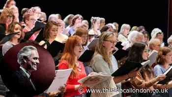 Crouch End Festival Chorus play Hyde Park an Albert Hall