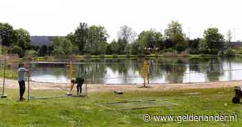 Precies een dag voor de feestelijke opening van buitenbad sluit provincie de recreatieplas