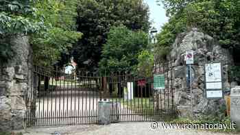 Villa Pamphilj è chiusa, in strada famiglie, corridori e comitive